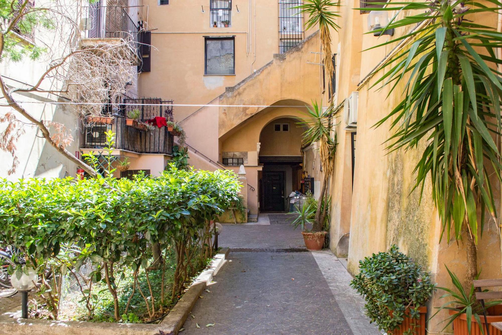 Apartment Campo De Fiori Rome